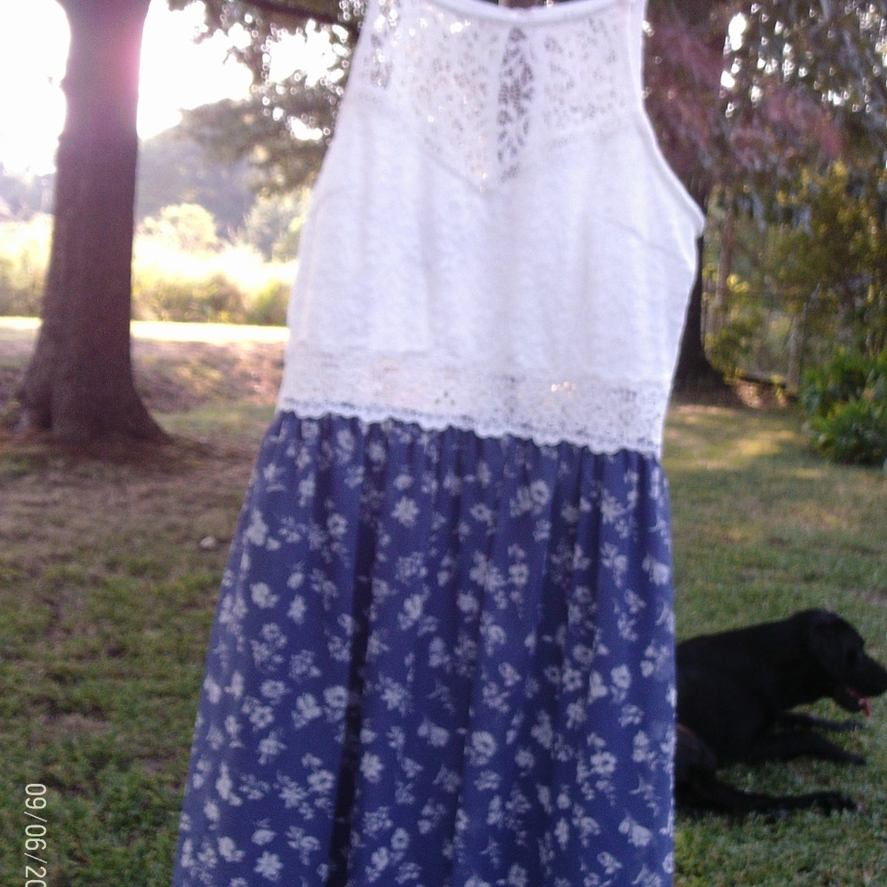 by & by Dress Size 9 Juniors - Picture 2 of 5